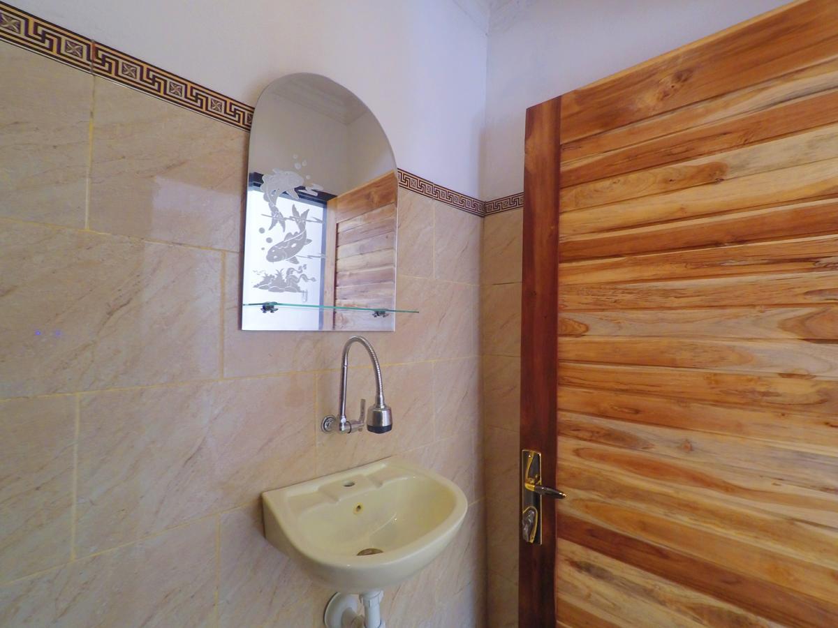 Tropical Garden Inn Batununggul Dış mekan fotoğraf